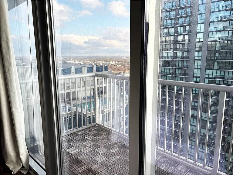 855 W Peachtree St NE #2607 — Photo 10