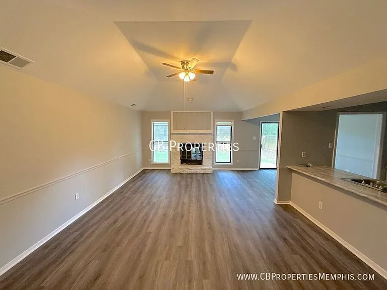 7400 Isherwood Rd — Photo 7