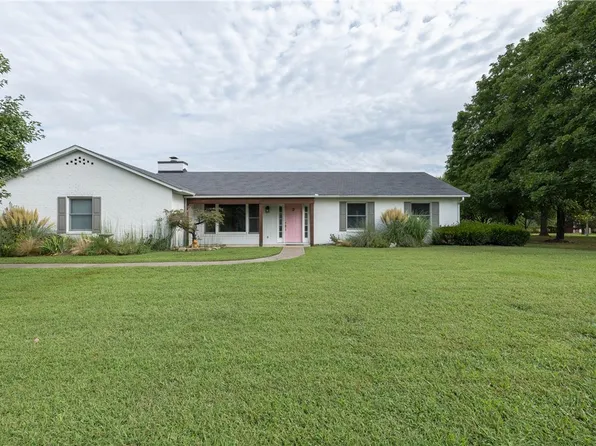 2378 N Brandi Ave, Fayetteville, AR 72701