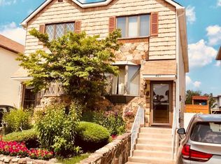 461 Jefferson Ave, Staten Island, NY 10306