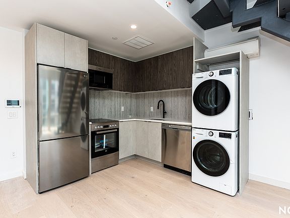 4th image of 37-25 32nd St #6F