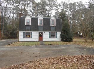 2627 Brookwood Rd, Kinston, NC 28504