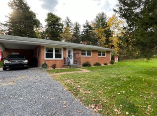 531 Delray Rd, Augusta, WV 26704