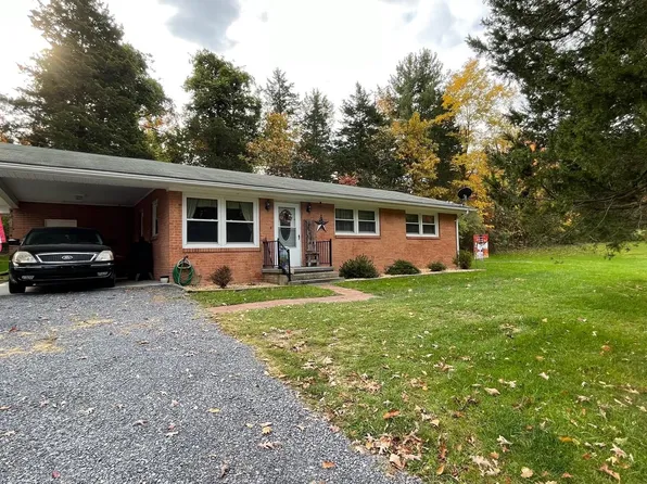 531 Delray Rd, Augusta, WV 26704