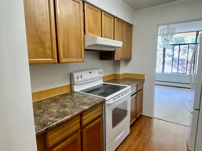 2101 McMullen Ave #508 — Photo 12