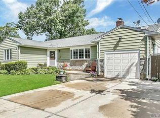 45 New York Ave, Massapequa, NY 11758