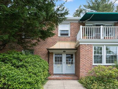 100 Putnam Park Park #100, Greenwich, CT, 06830