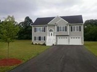 79 Blanding Rd, Rehoboth, MA 02769