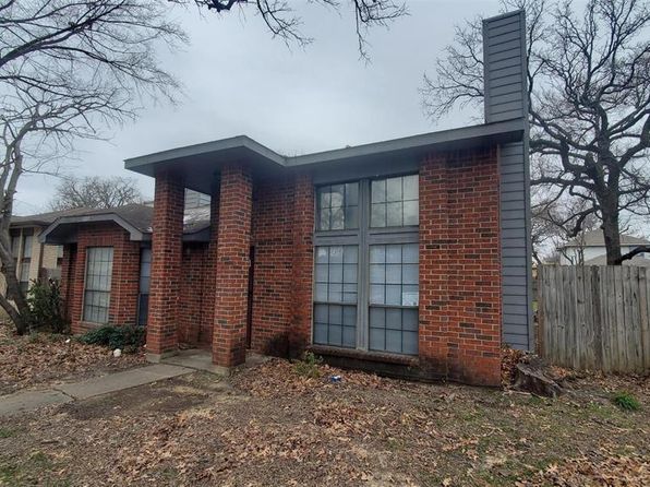 11815 Sunrise Dr