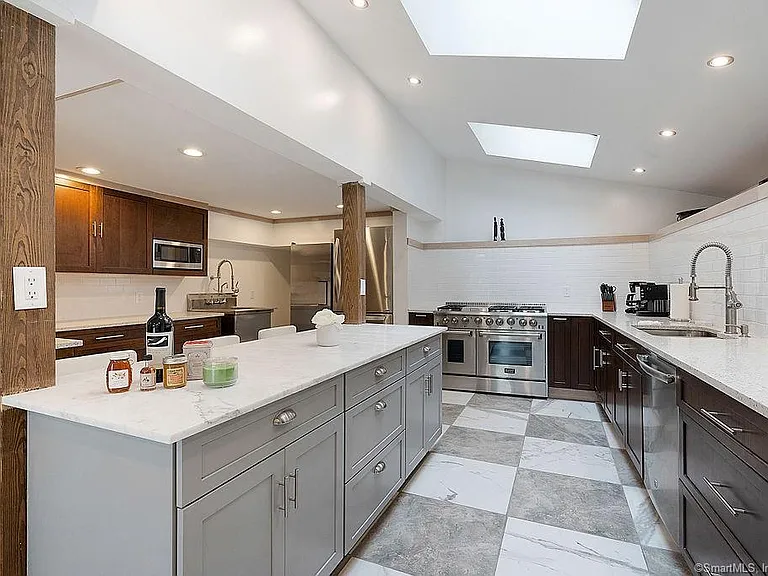 143 Melius Rd — Photo 9