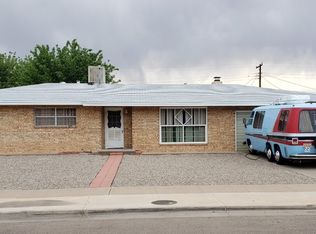 1421 Juniper Dr, Alamogordo, NM 88310