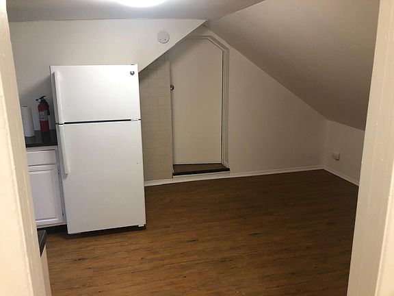 3rd image of 57 N Perkins Ave #2B