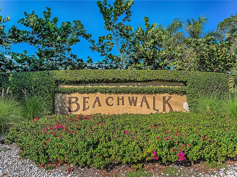 522 Beachwalk Cir — Photo 34