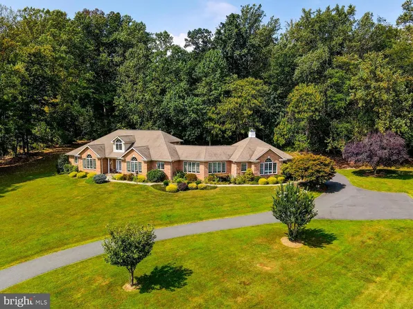 7310 Longfield Dr, Kingsville, MD 21087