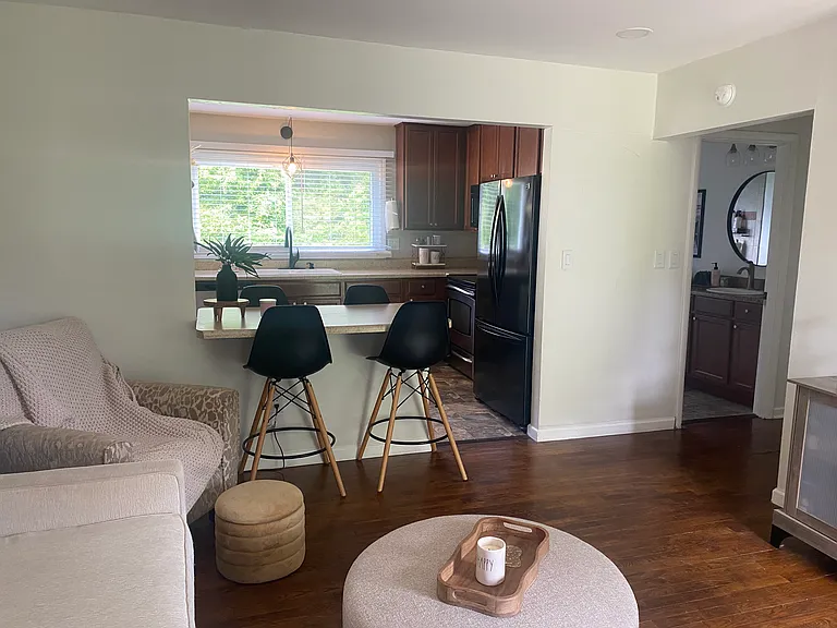 8027 Pelleaux Rd — Photo 9