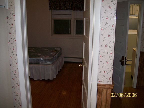 4th image of 714 Montana Ave