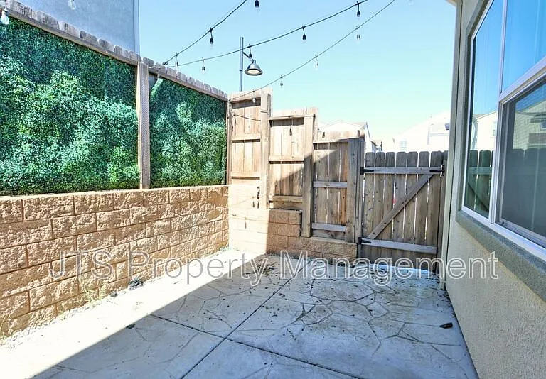 3217 Sunny Gate Ln — Photo 84