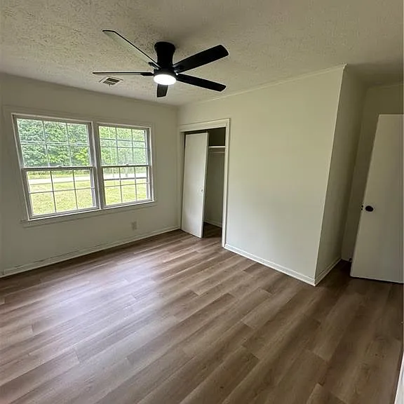 393 Old Acworth Rd — Photo 2