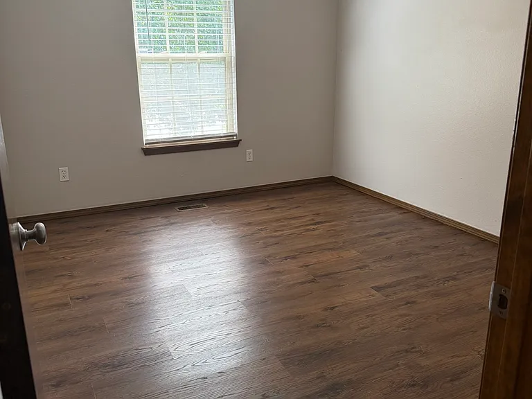 bedroom2