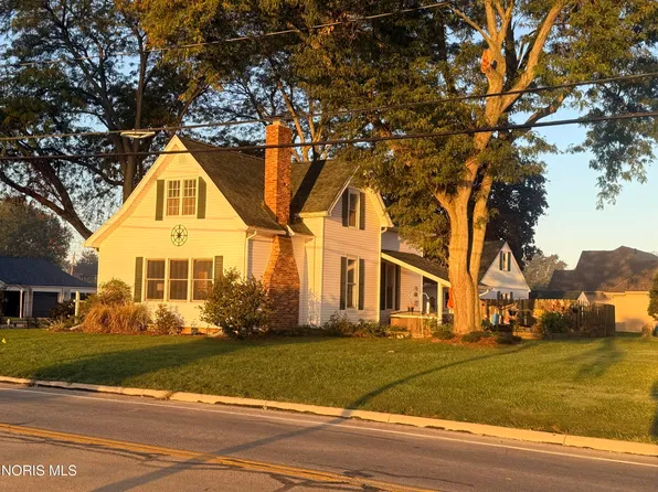 2655 Shoreland Ave, Toledo, OH 43611