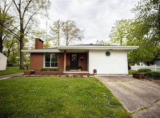 709 Shannon Dr, Greenville, IL
