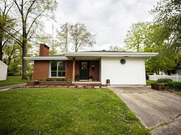 709 Shannon Dr, Greenville, IL 62246