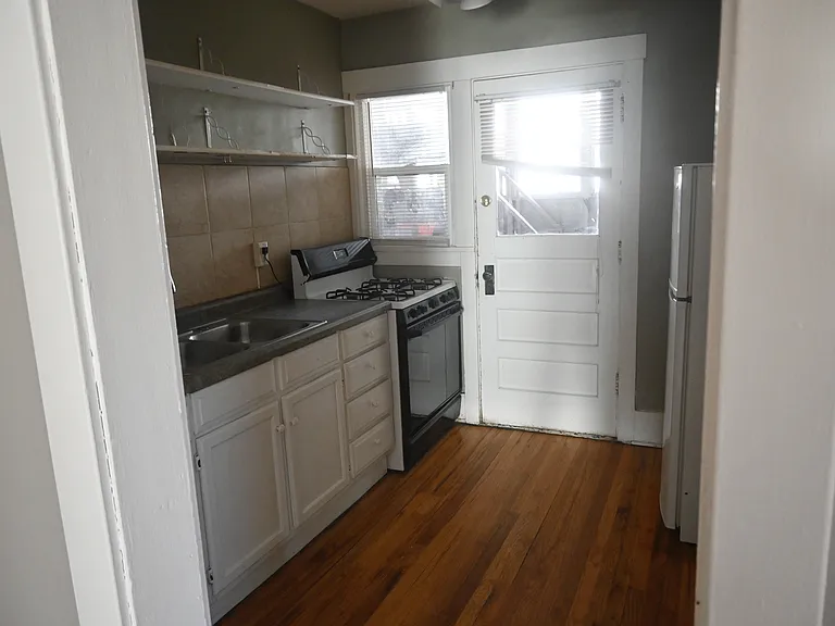 3506 Jackson St — Photo 18