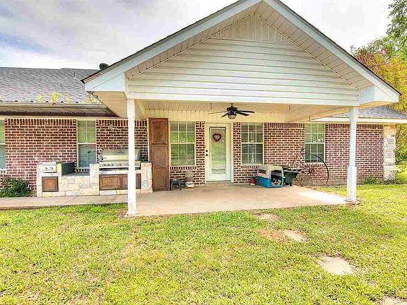 4th image of 451 County Road 212