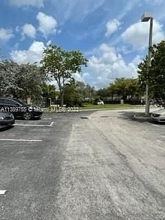 5th image of 2749 NW 131st St