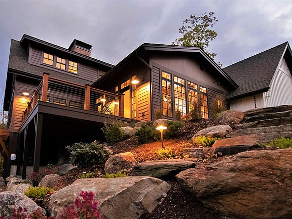 3rd image of 68 Ridge Road