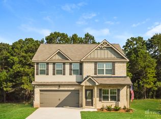 145 Massey Ln, Locust Grove, GA 30248