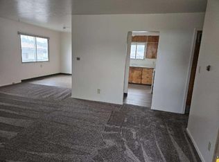 85 NW 8th St, Ontario, OR 97914