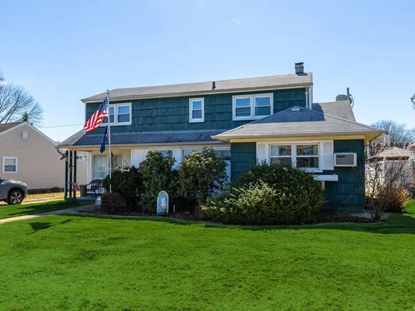 2530 Bush Street, East Meadow, NY 11554