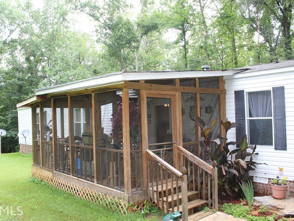 1st image of 202 Crocker Rd