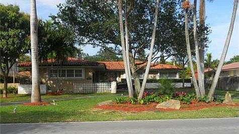 1st image of 10901 Griffing Blvd