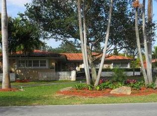 10901 Griffing Blvd, Biscayne Park, FL 33161