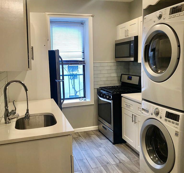 1st image of 2391 Davidson Ave APT 2A