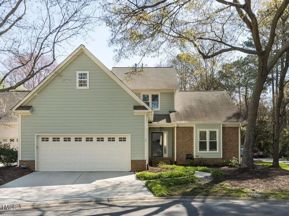 307 Tweed Cir, Cary, NC 27511