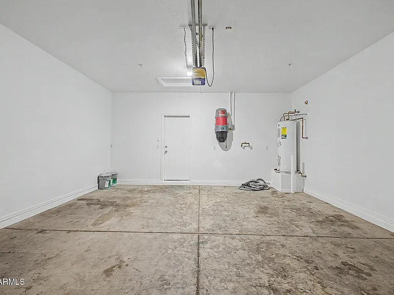 8770 W Wood Dr — Photo 30