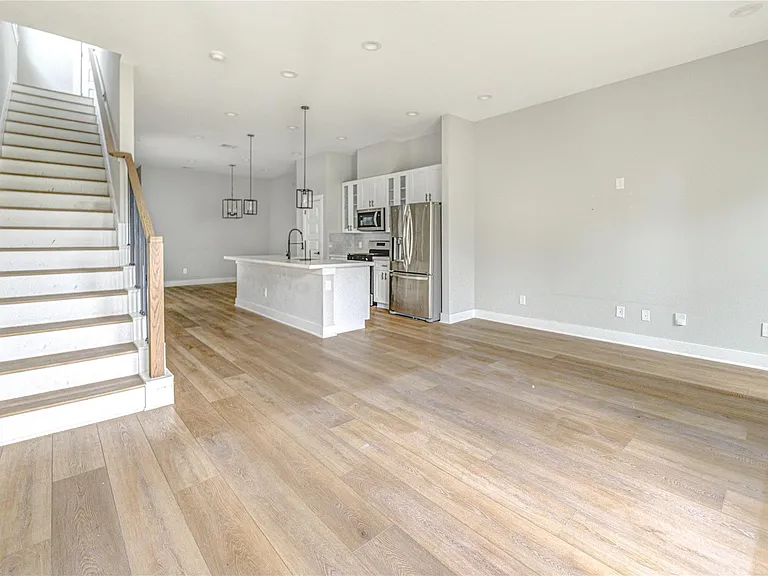 4220 McKinley St — Photo 19