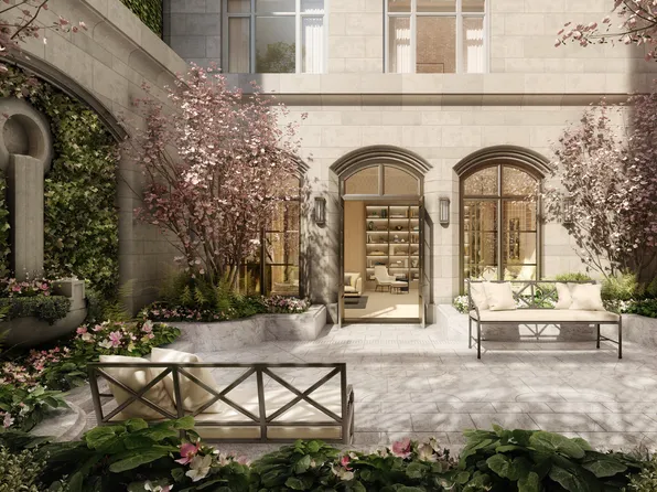 200 East 83rd Street image 22 of 25