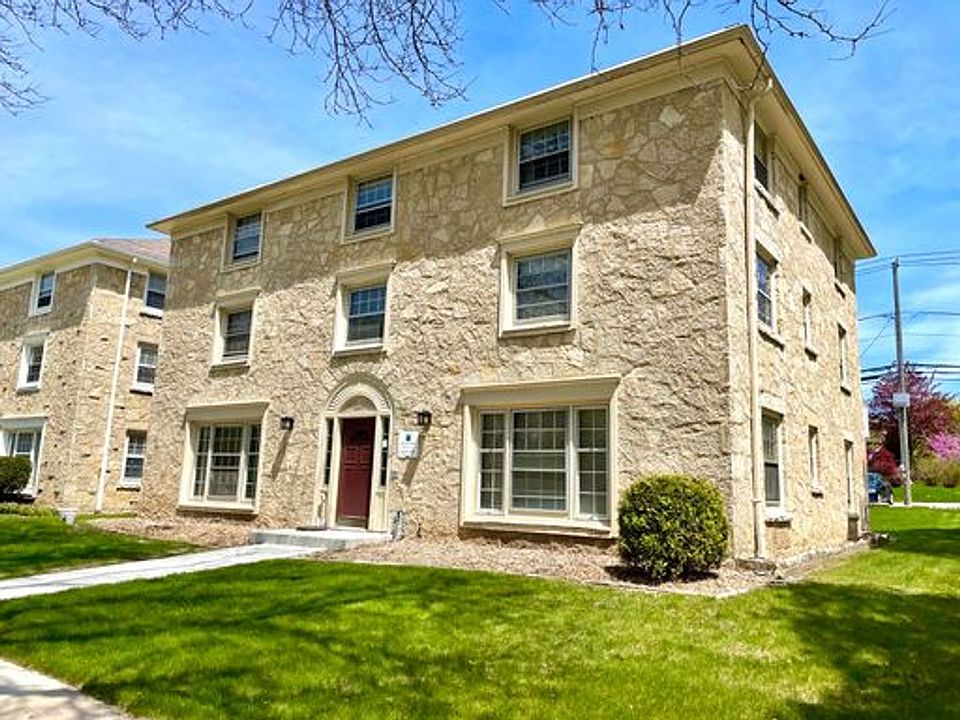 1st image of 4302 N Wilson Dr APT 1