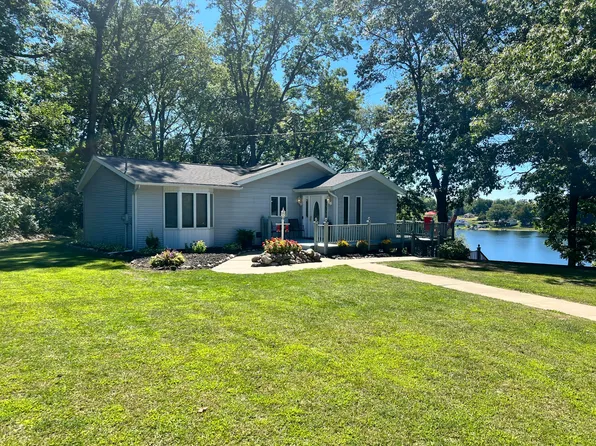 363 Lilac Ln, Dowling, MI 49050