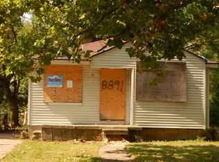 8891 Stout St, Detroit, MI 48228