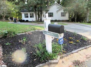 221 Joes Ct, Easley, SC 29642
