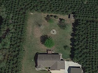 223 Sunset Cir, Pulaski, WI 54162