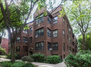 1455 W Rosemont Ave #1, Chicago, IL 60660