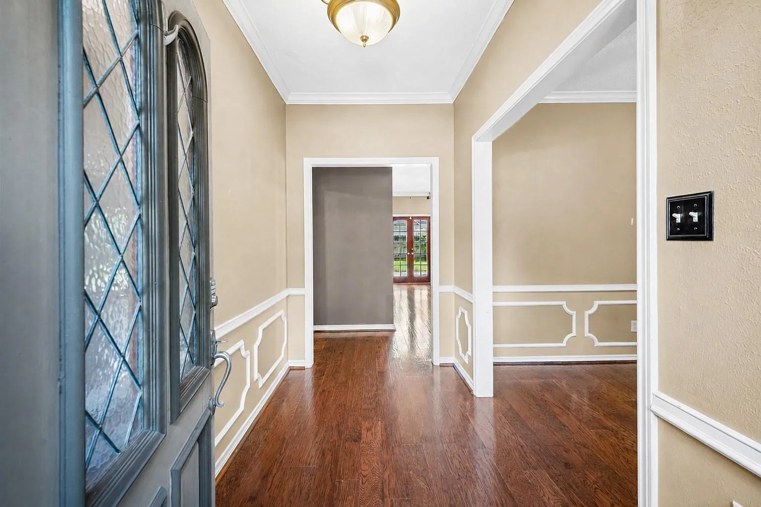 4 bed, 2.5 bath, 2574 sqft, $2,475 — Photo 4