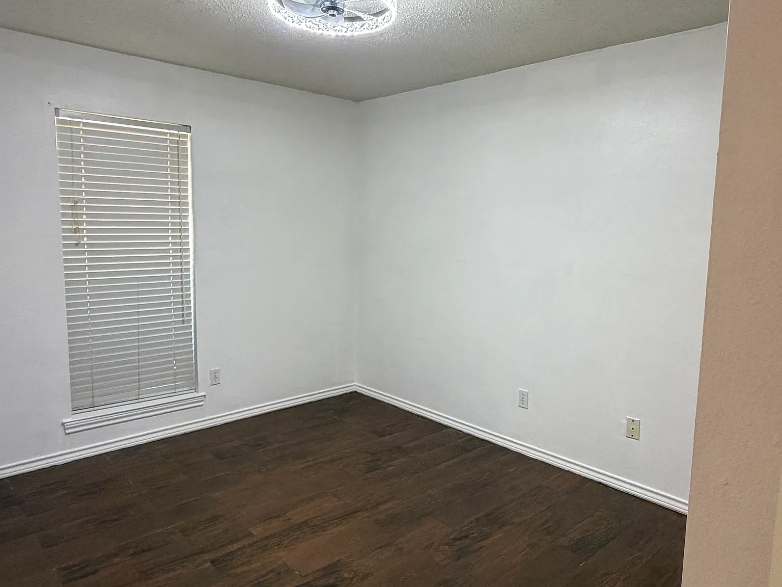 4 bed, 1800 sqft, $2,250 — Photo 4