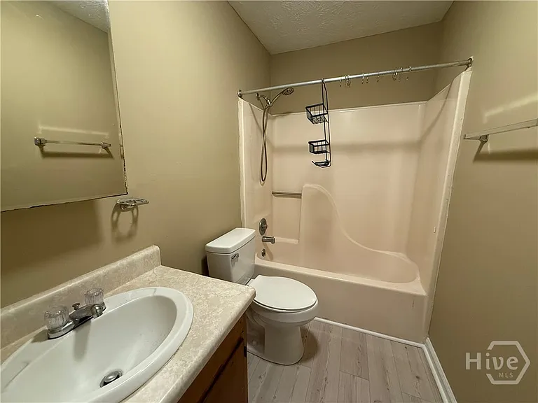 437 Rustwood Dr #437 — Photo 8